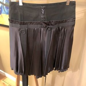 Plein Sud Vintage skirt. Green khaki color.